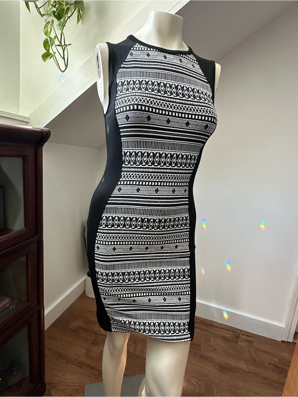 H&M Divided Black & White Patterned Bodycon Dress